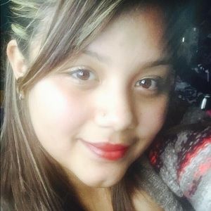 Meet your Posher, Karla